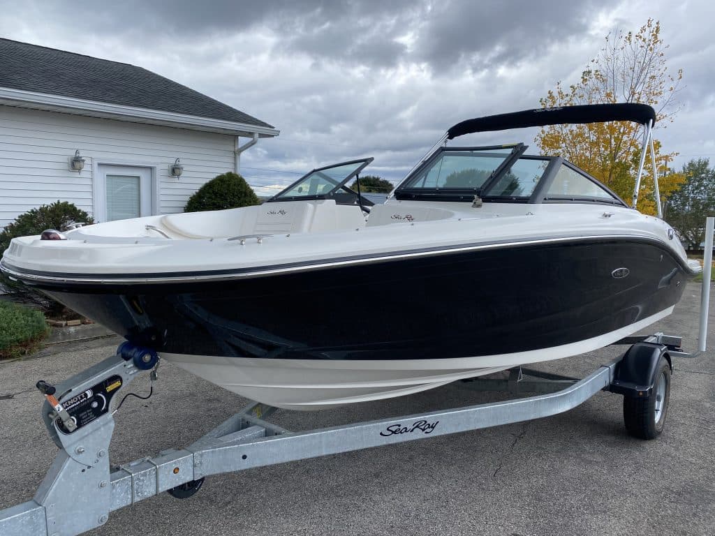 2019 Sea Ray 190 SPX BR