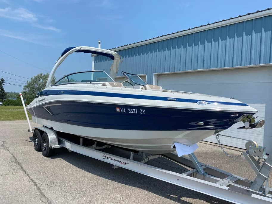 2023 Crownline 280 XS